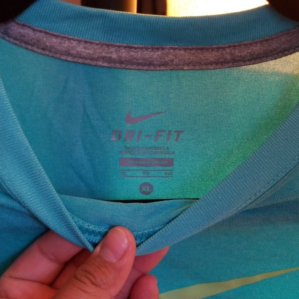 Shirt - Picture 7 of 7